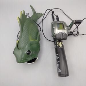 1998 Radica Fish Or Man Bass Fishing - Head 2 Head Handheld Game.